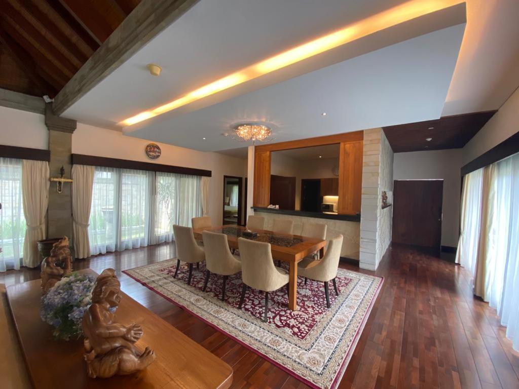 Bintang Bali Villa Кута Экстерьер фото
