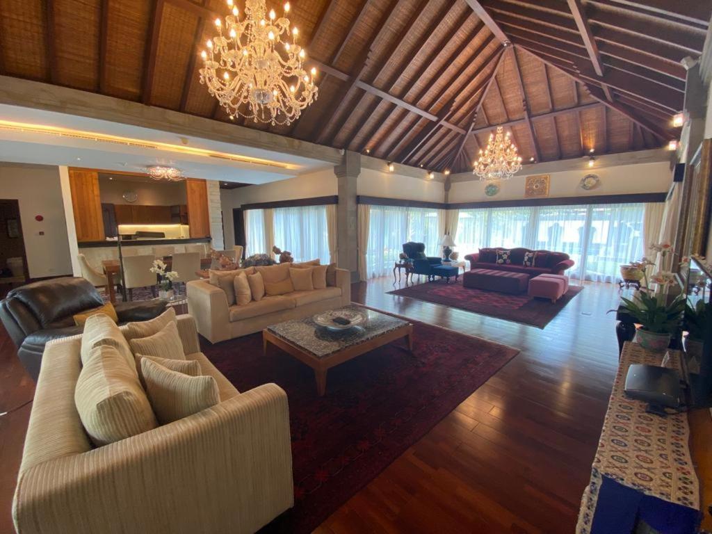 Bintang Bali Villa Кута Экстерьер фото